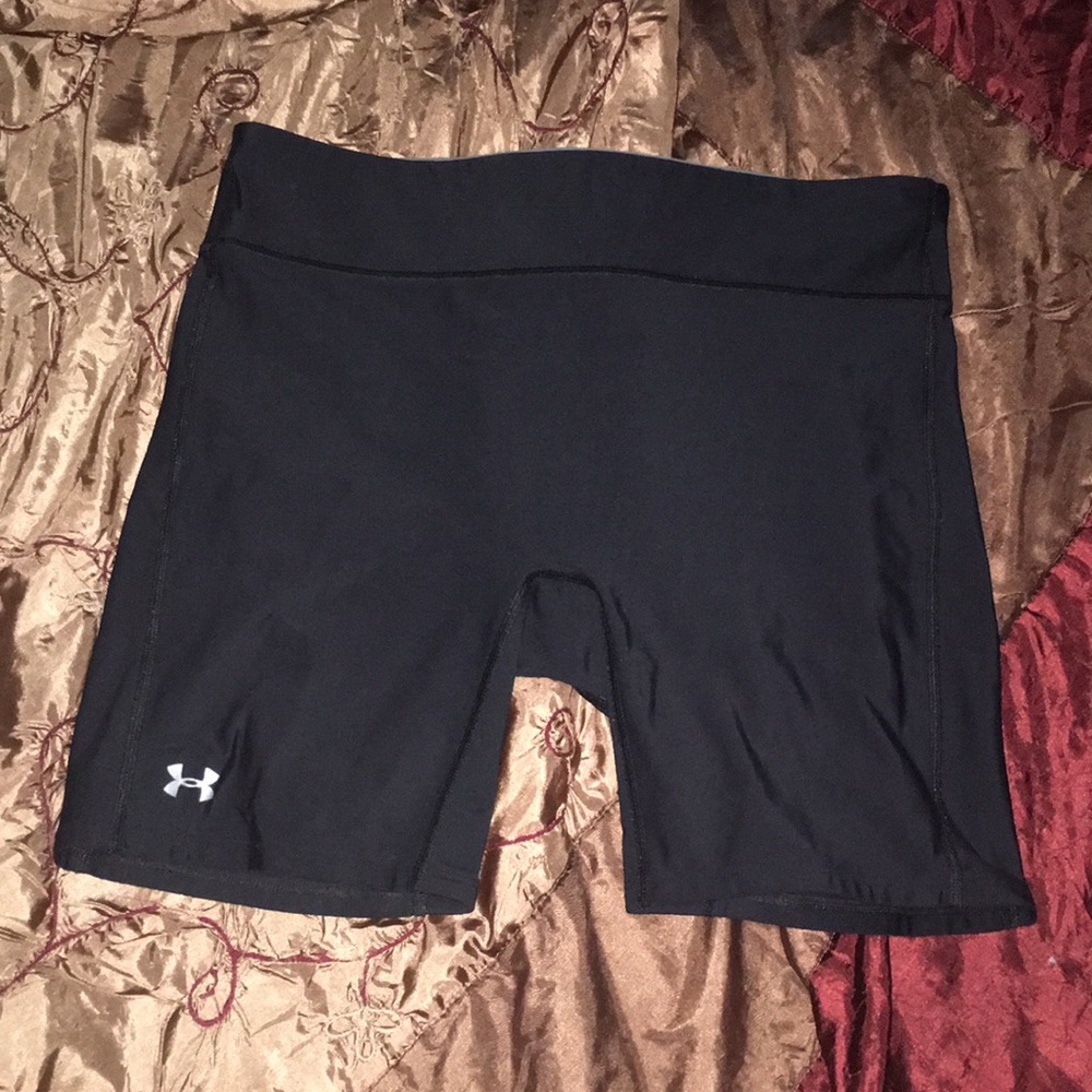 Under Armour Biker Shorts